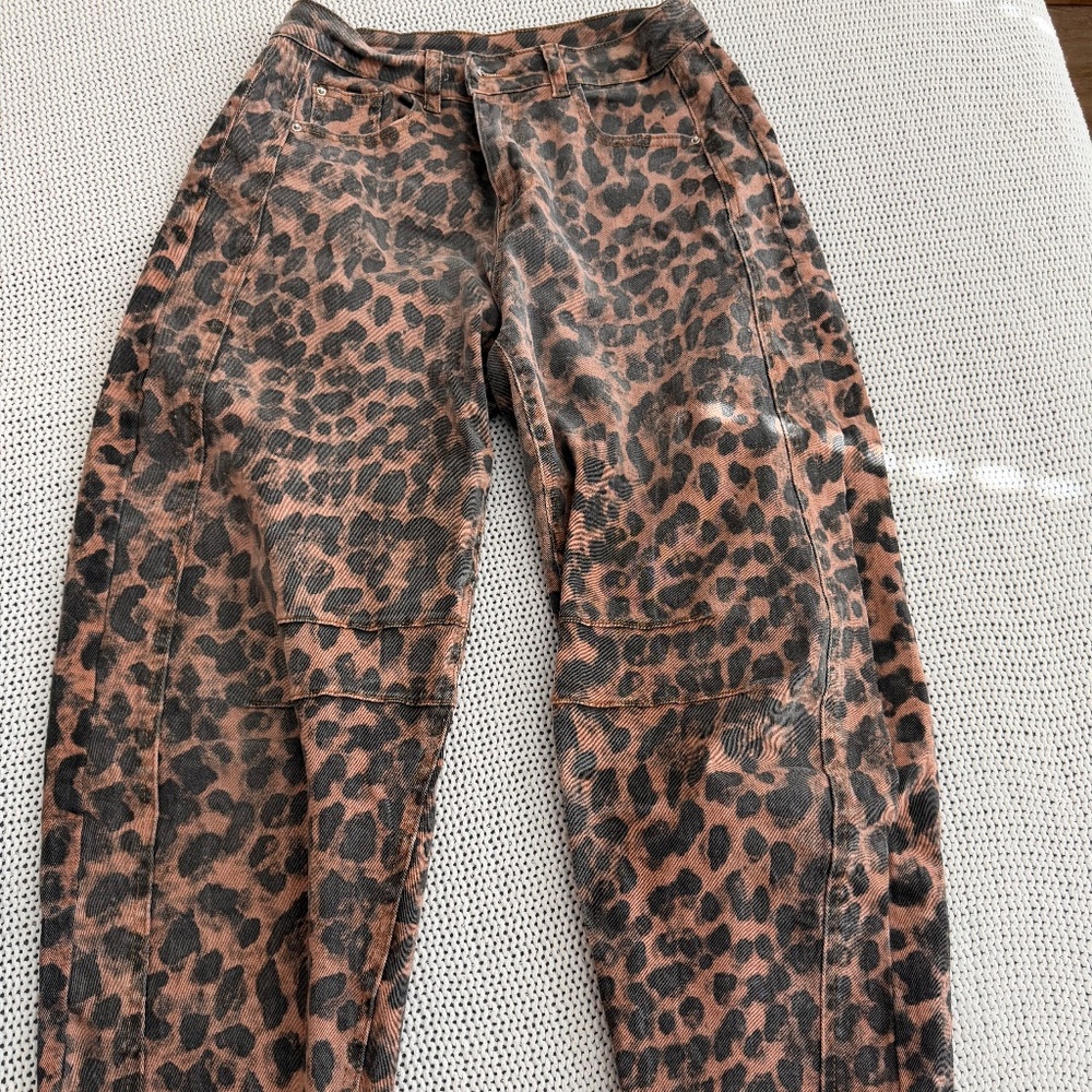 Leopard denim pants
